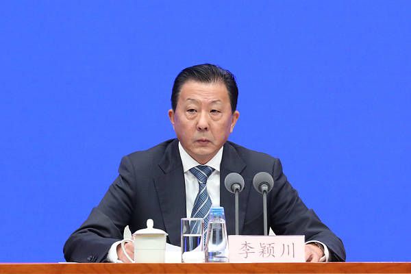 欧美一区二区三区gg高清影视
