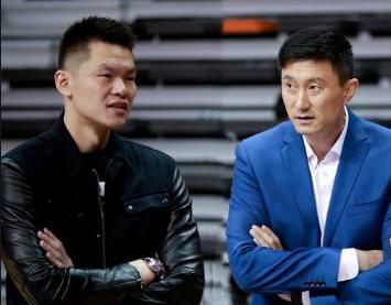 护士footjob手交榨精